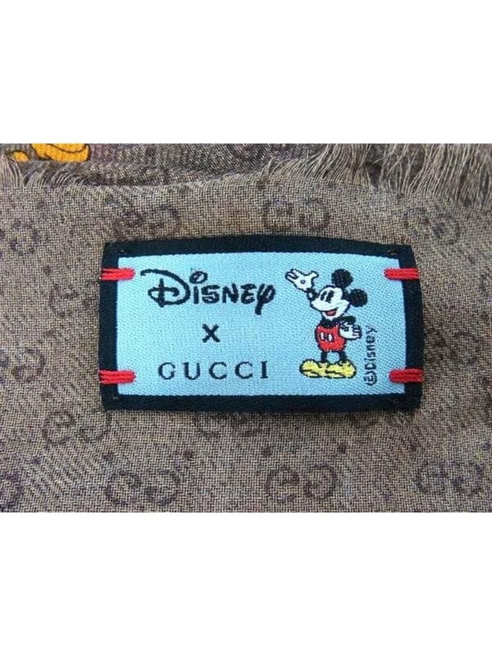 ★SOLD★ Gucci Disney Collaboration Mickey Mouse Micro GG Rayon Silk Shawl Brown - Picture 7 of 7